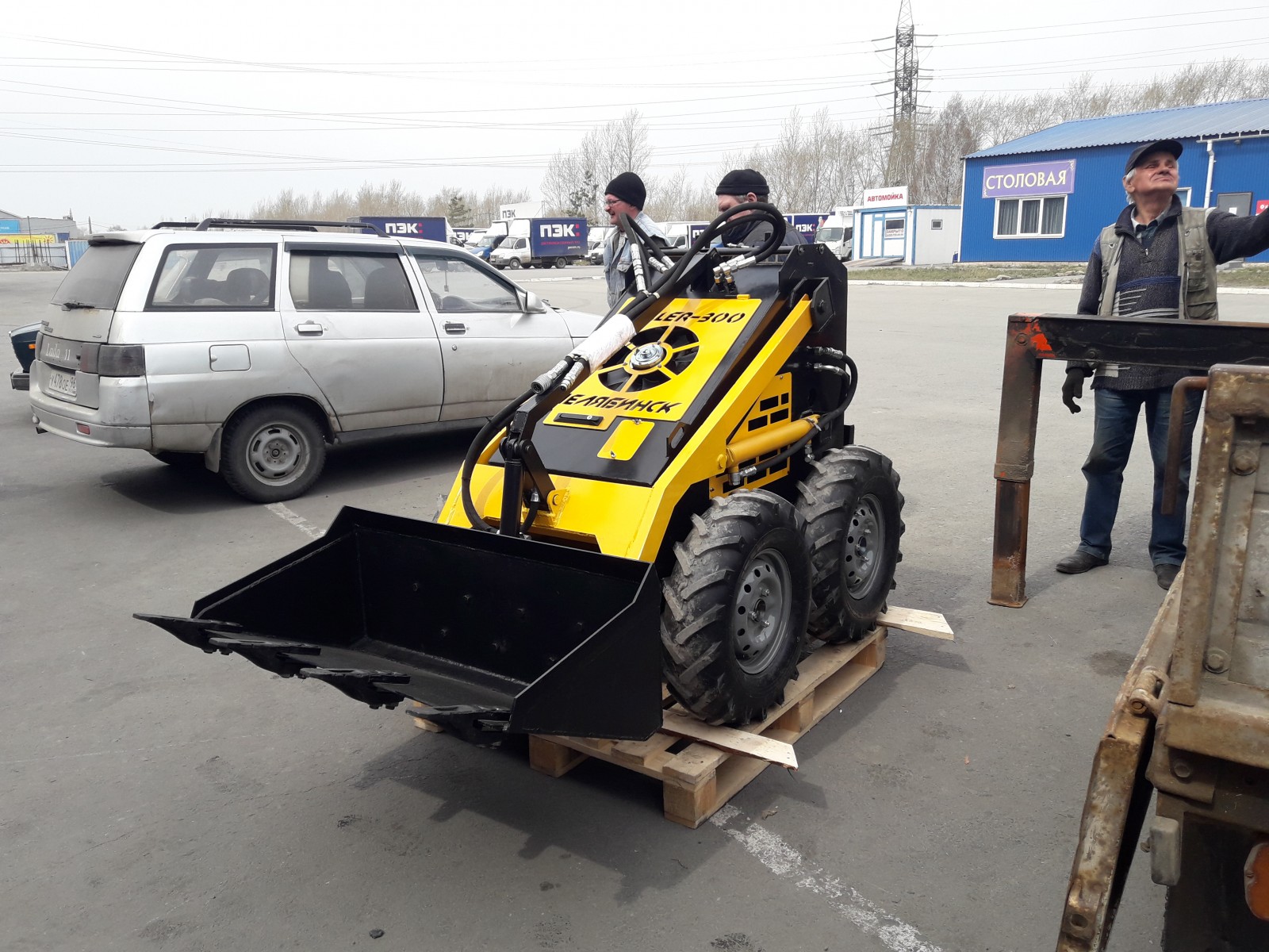 Микро погрузчик